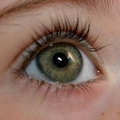 目の病気予防には、まず紫外線対策・予防を！